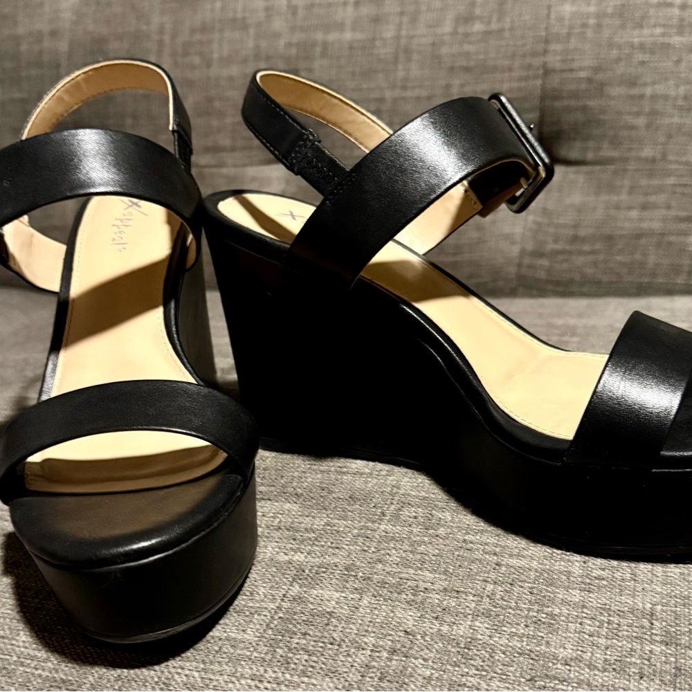 Xappeal Black Strappy Wedge Sandals